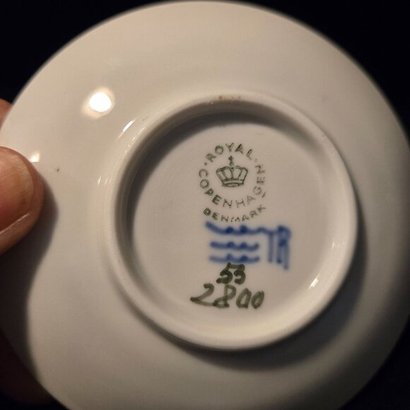 Royal Copenhagen Floral Porcelain Ring Dish With White Dogwood Flower Design - Picture 4 of 4